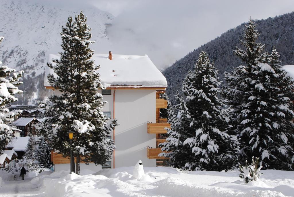 Elite Alpine Lodge - Apart & Breakfast Саас-Фее Екстериор снимка